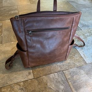 Freshly picked minimal backpack